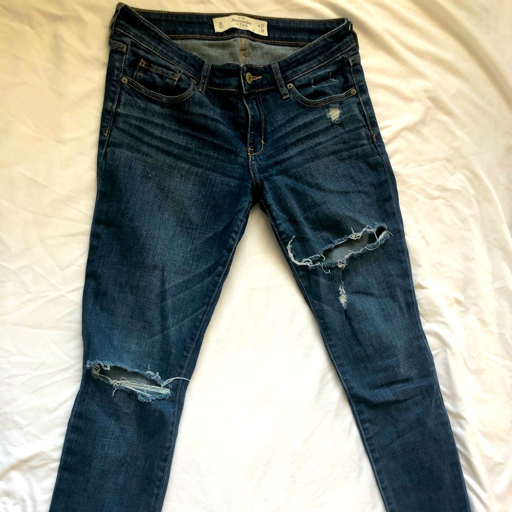 Abercrombie & Fitch distressed blue jeans